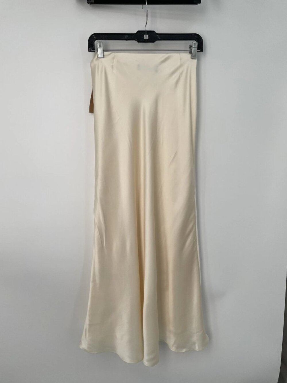 NEW O.P.T. Women's Skylar Maxi Skirt Cream Size S Lightweight Lined Mulberry Sil